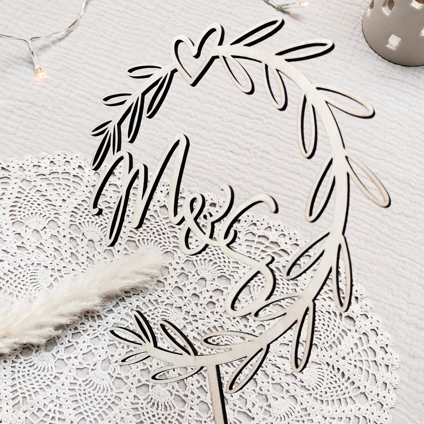 Cake Topper* personalisiert mit Initialen * offener Blätterkranz mit Herz * Holz | Acryl