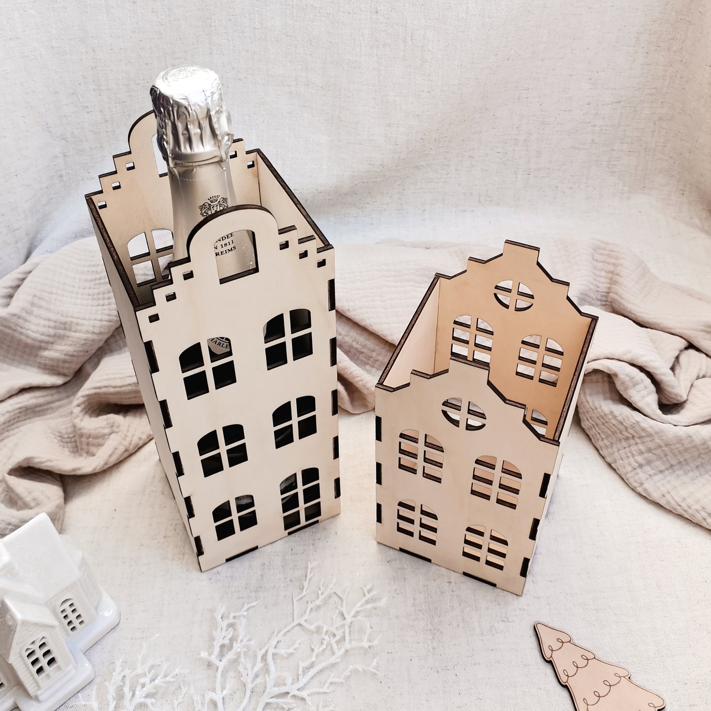 Geschenkbox Lichterhaus * personalisiert mit Wunschtext * für Wein | Sekt | Champagner & Kleinigkeiten