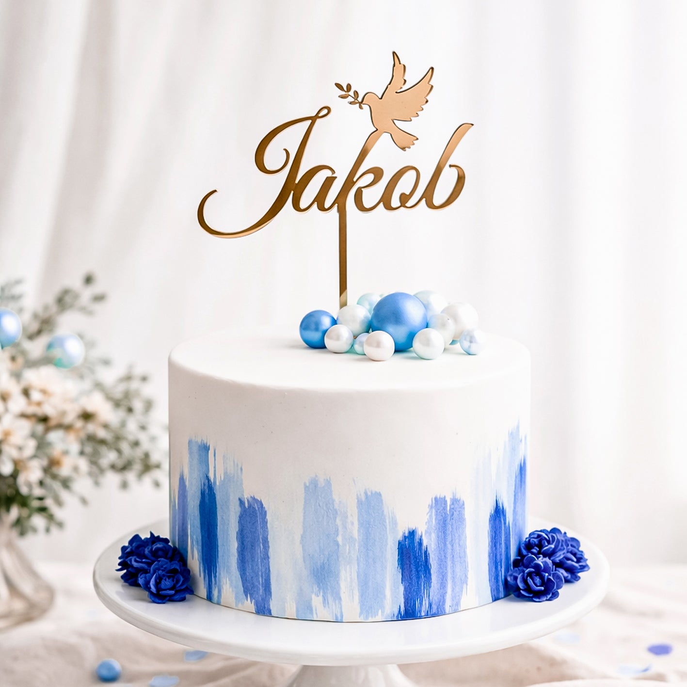 Cake Topper mit sitzender Taube * personalisiert mit einem Namen
